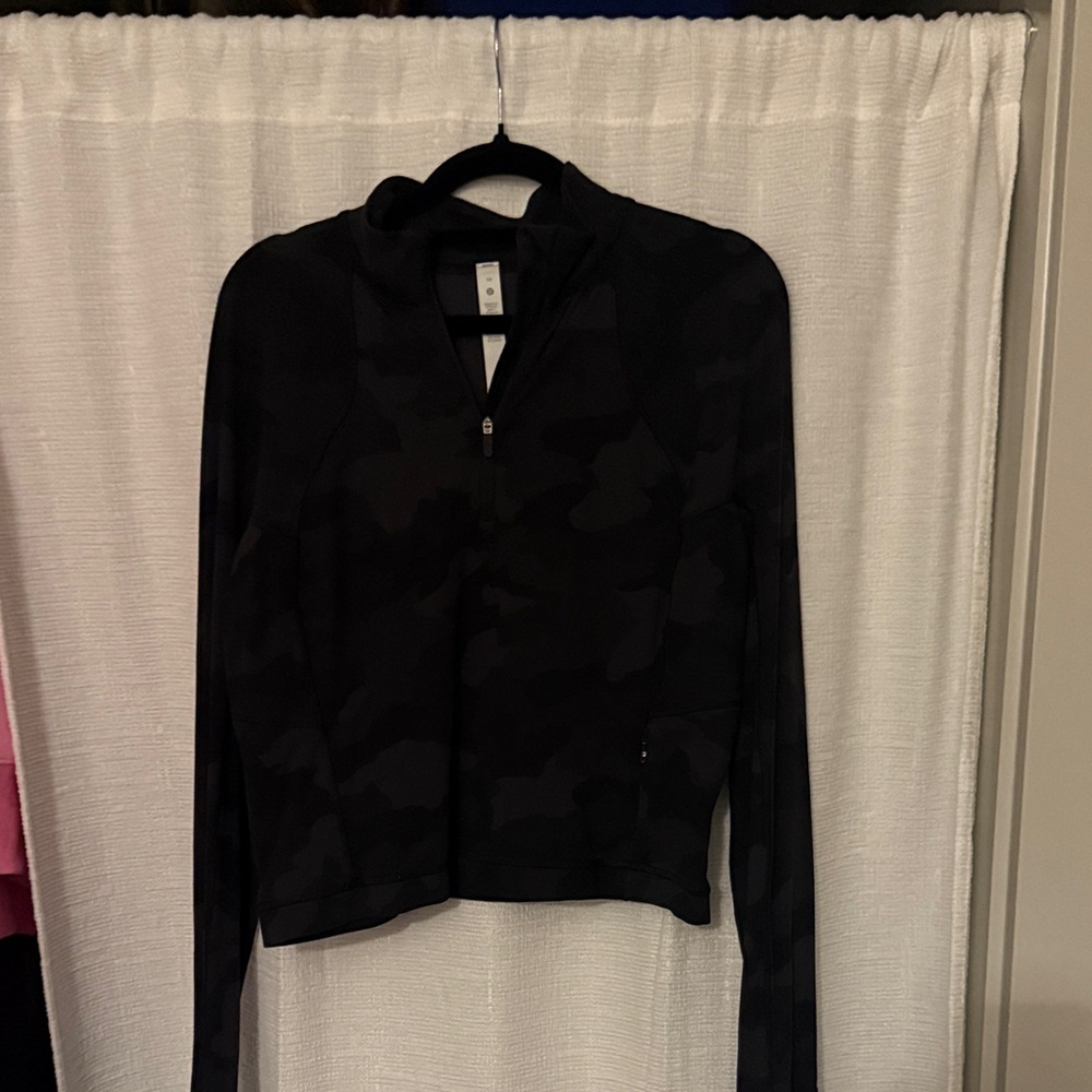 Lululemon Athletica Black Camo Pullover